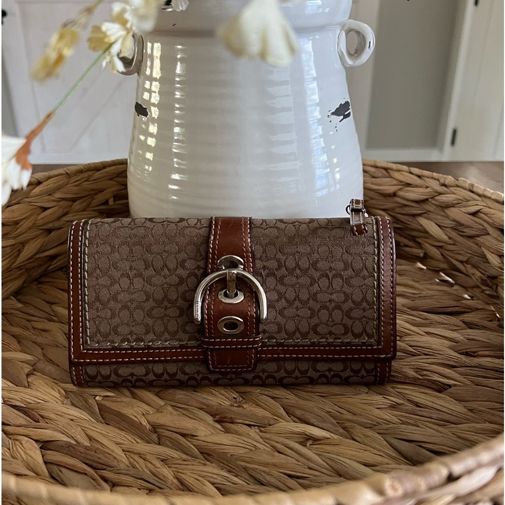 Coach wallet
